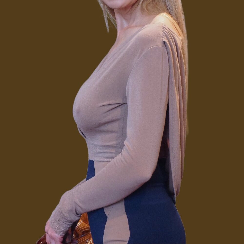 Dress - Picture 4 of 5